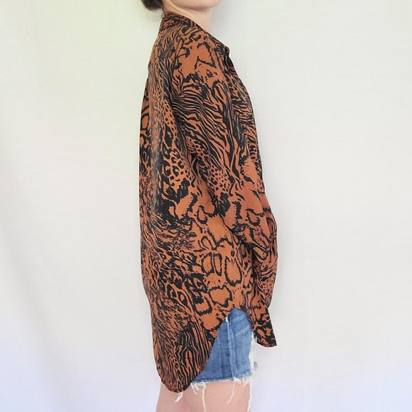 TopShop Black & Brown Tiger/Leopard Print Mixed Animal Pattern Button Down Shirt - Picture 4 of 10